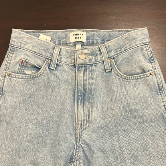 Aritzia Sunday Best High Rise Distressed Light Wash Straight Leg Jeans Size 0 - Picture 6 of 14